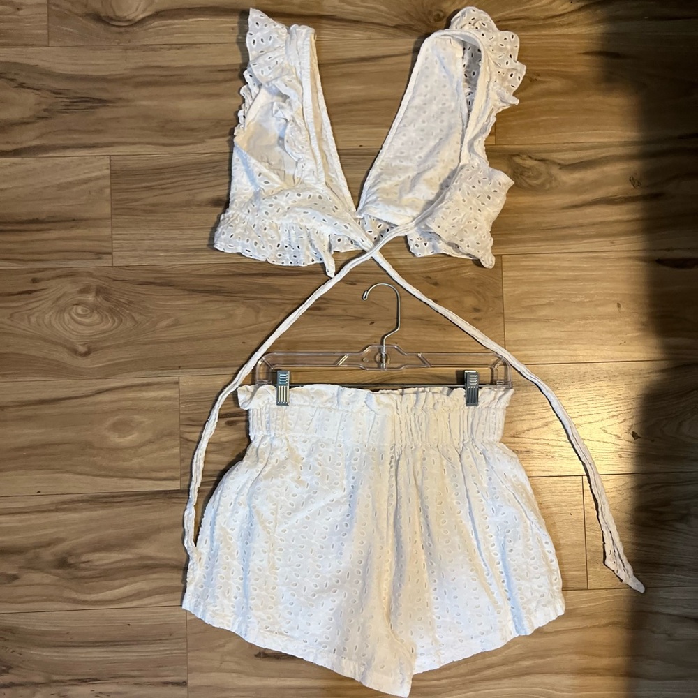SHEIN White Eyelet Top and Shorts Set - Picture 5 of 5